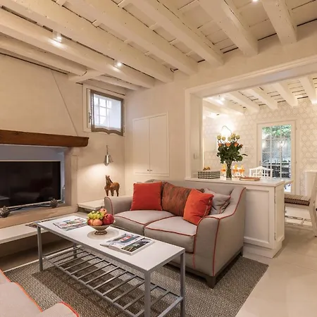 Luxury Garden House La Baruffa- Dimora Italia Collection - Holiday home